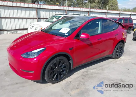 2023 Tesla Model Y Awd/Long Range Dual Motor All-Wheel Drive z USA, uszkodzony, nr VIN 7SAYGDEE1PF897225